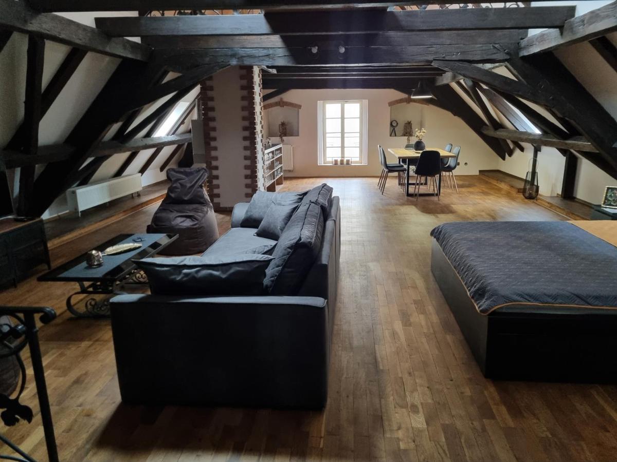 Galerie Lucia 5 -loft