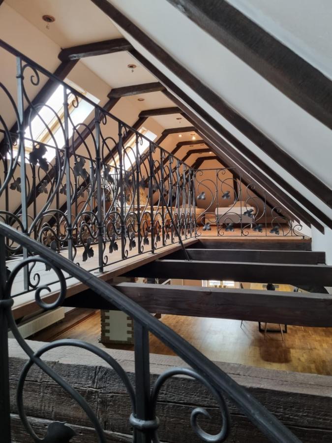 Galerie Lucia 5 -loft