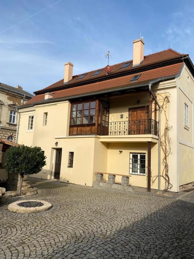 Apartment Galerie Lucia 5 -loft Plzen