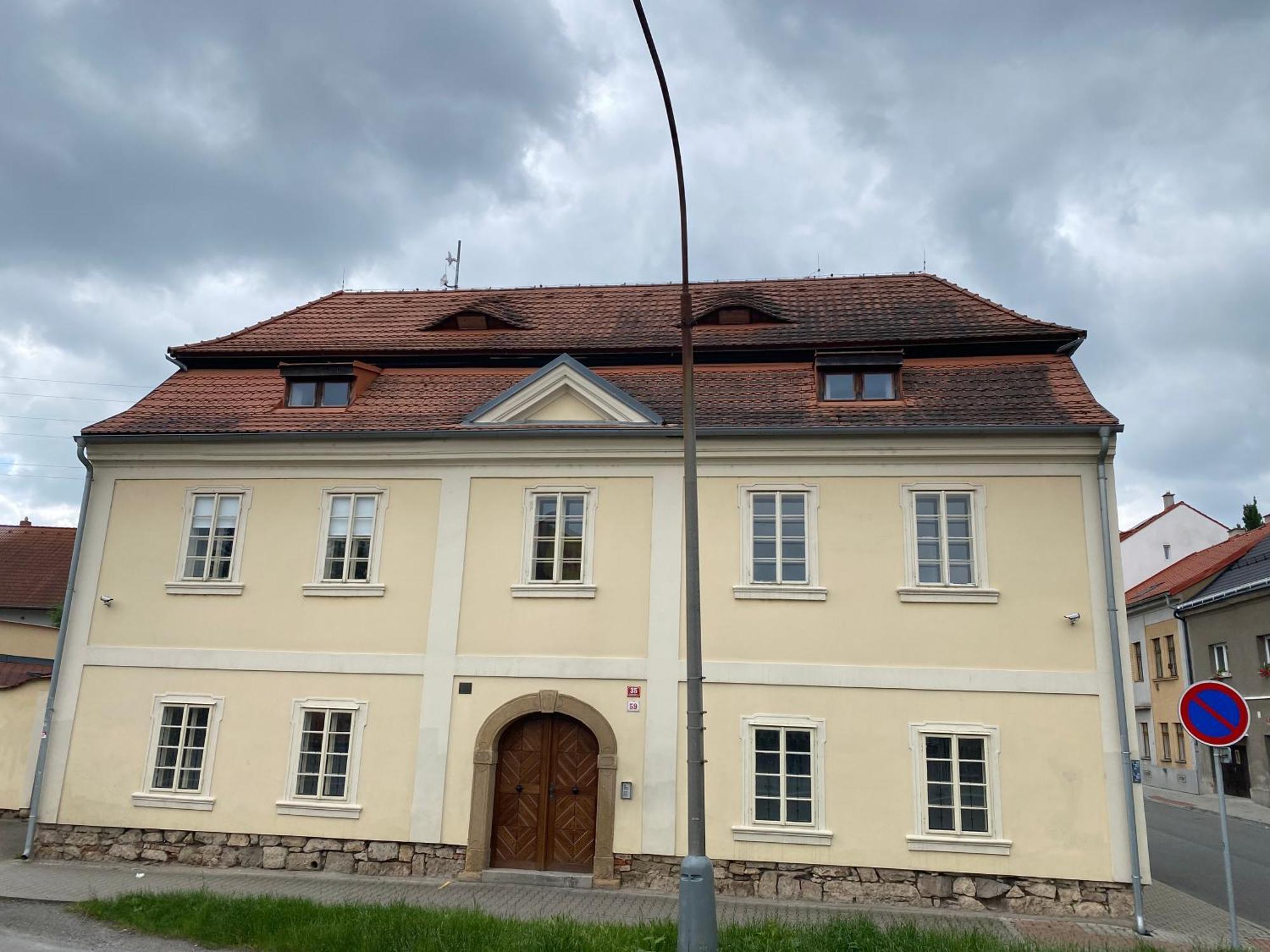 Galerie Lucia 5 -loft Apartment Plzen